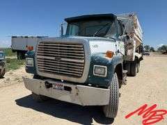 1981 Ford LT8000 Truck
