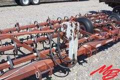 Noble  Cultivator  26'