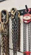 Chains with Hooks