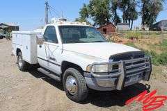 1995  Dodge  Ram 3500   Reg Cab Dually Service Truck