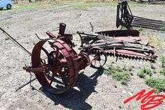 Antique 6' Deering Ideal Swather