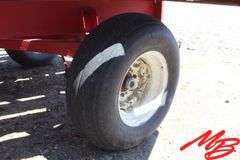 Knowles  Hay Trialer  20'6"x11'