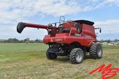 2011  Case-IH  7120 Axial Flow Combine