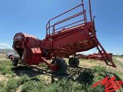 2017 Spudnik 5744 4-Row Mini Potato Harvester