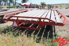 Knowles  Hay Trialer  20'6"x11'