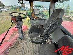 Massey Ferguson Hesston WR9870 Windrower