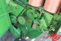 John Deere  535  Round Baler