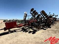 Case-IH Ecolo-Tiger 870 Disk Ripper