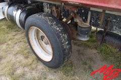 1973  Peterbilt  359 Truck