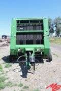 John Deere  535  Round Baler
