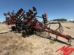 28' Case-IH Ecolo-Tiger 870 Disk Ripper