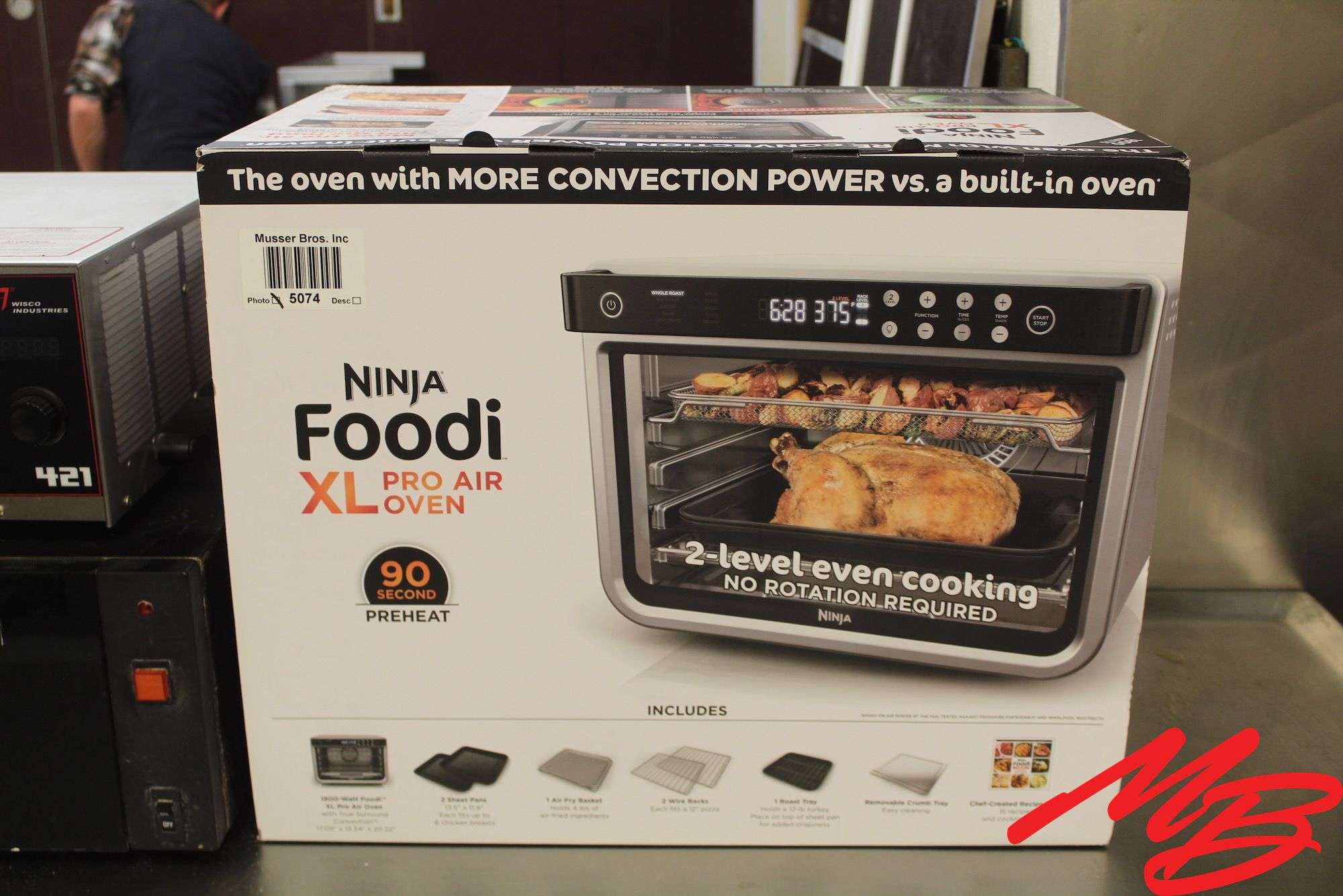 Ninja Foodi XL Pro Air Oven 1800 watt, 120 v,