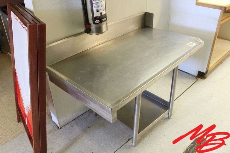 SS Equipment Table 48x27x27, back splash