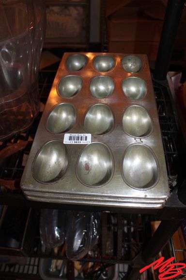 (3) Cooking Tins 17.5"x9.5", Plastic Water Dispensers, and Misc.