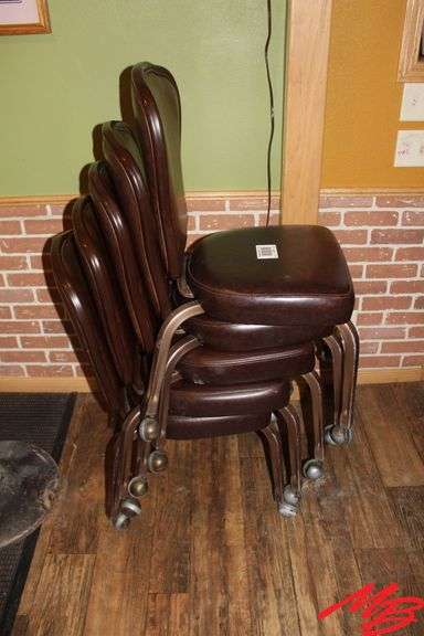 5 Rolling Chairs