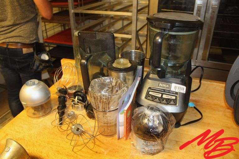 Ninja Blender w/Parts