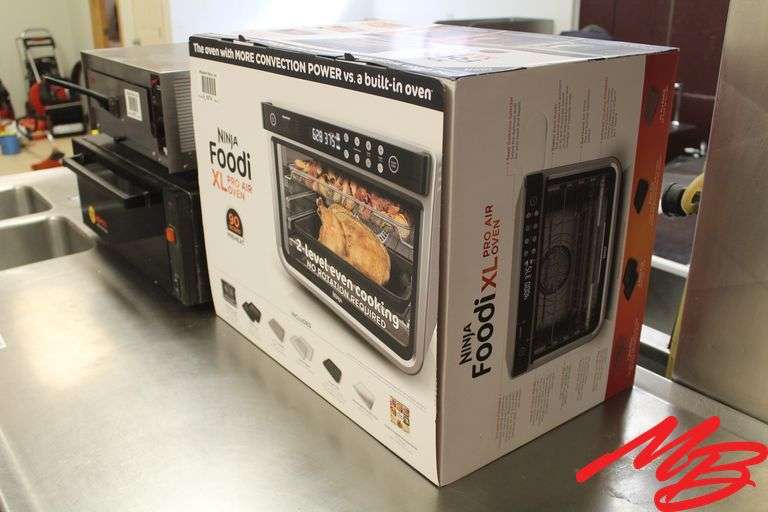 Ninja Foodi XL Pro Air Oven 1800 watt, 120 v,