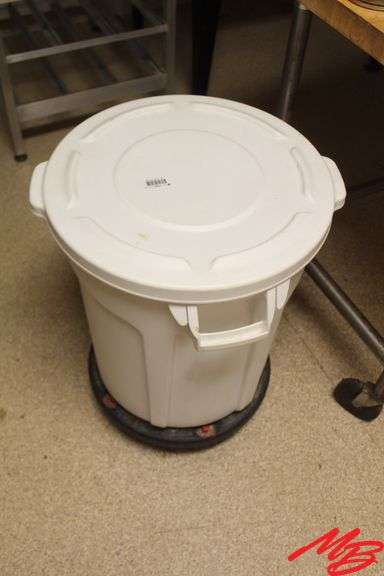 Rolling Flour Bucket, 19.5"x23"