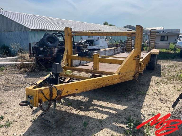 28’ Bumper Pull Trailer