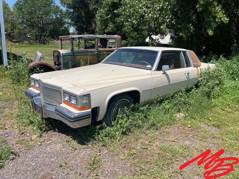 1980 Cadillac Coupe DeVille, (Ran when parked will need work to get running)