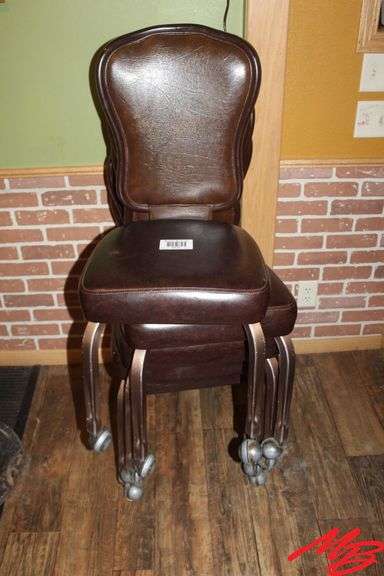 5 Rolling Chairs