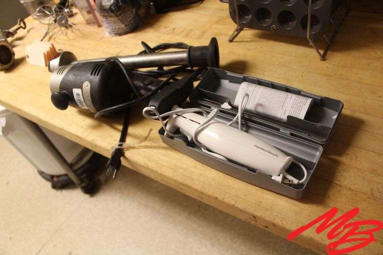 Waring Mixer and Hamilton Beach 115v Electric Knife