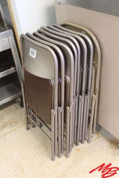 9 Folding chairs