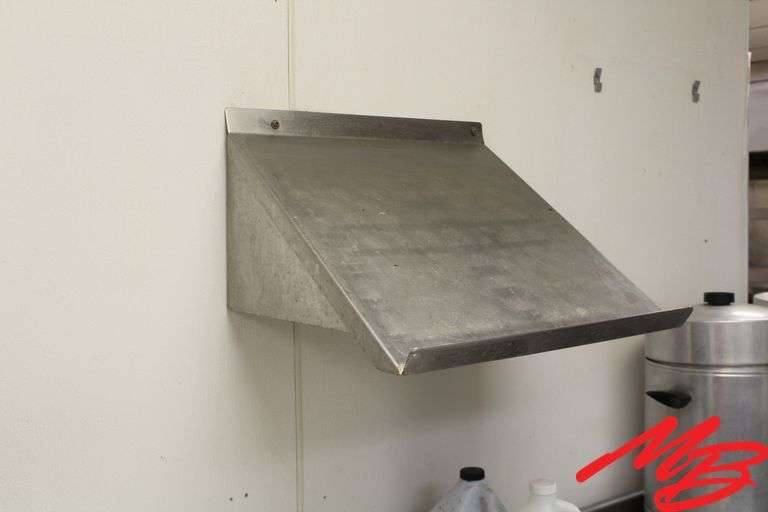 SS Work Table 36x30x35, lower shelf + SS shelf 20x20