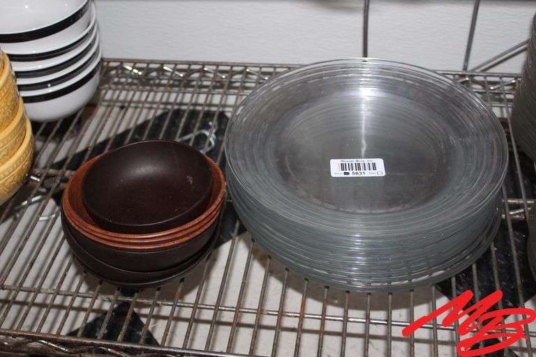 Glass & Ceramic Plates & Bowls