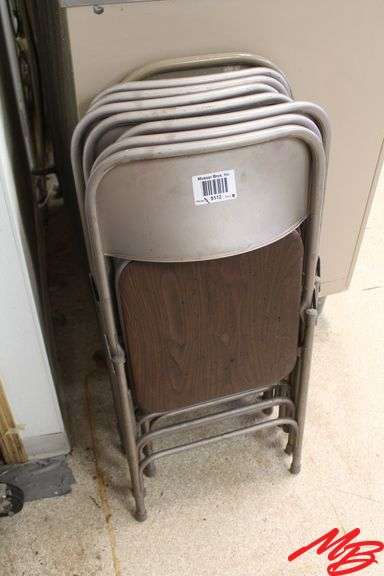 9 Folding chairs