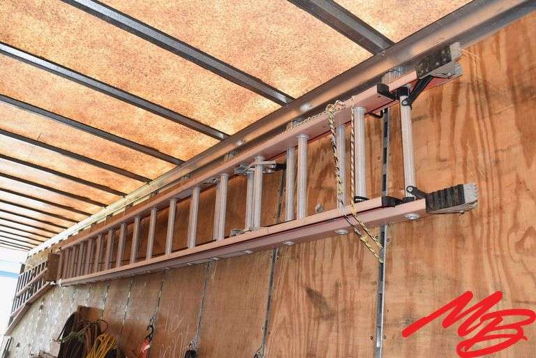 Werner fiberglass extension ladder