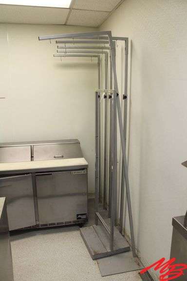 7 Adjustable Drying Racks 83", 14" bases