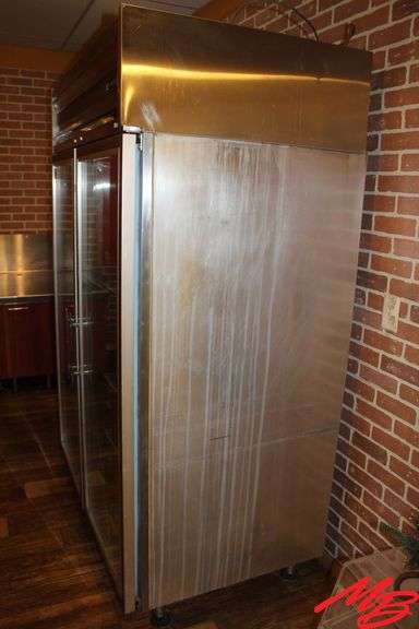 Delfield Reach-In Refigerator, 2 door glass