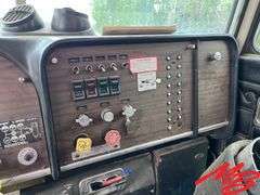 1985 Peterbilt Day Cab Semi Truck (825,230miles)