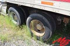 1985 Peterbilt Day Cab Semi Truck (825,230miles)