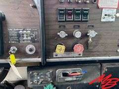 1985 Peterbilt Day Cab Semi Truck (825,230miles)