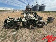 2004 Pickett 12-Row One-Step Bean Cutter