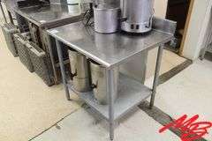 SS Work Table 36x30x35, lower shelf + SS shelf 20x20
