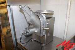 Qualheim High Volume Vegetable Slicer