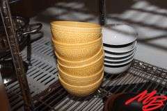 Glass & Ceramic Plates & Bowls
