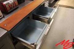 Custom Built Waitress Station 17'8x53x37