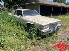 1980 Cadillac Coupe DeVille, (Ran when parked will need work to get running)