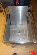 LaCrosse SS Sink, 24"x18"x33"