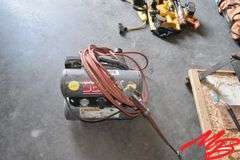 Senco Portable Air Compressor