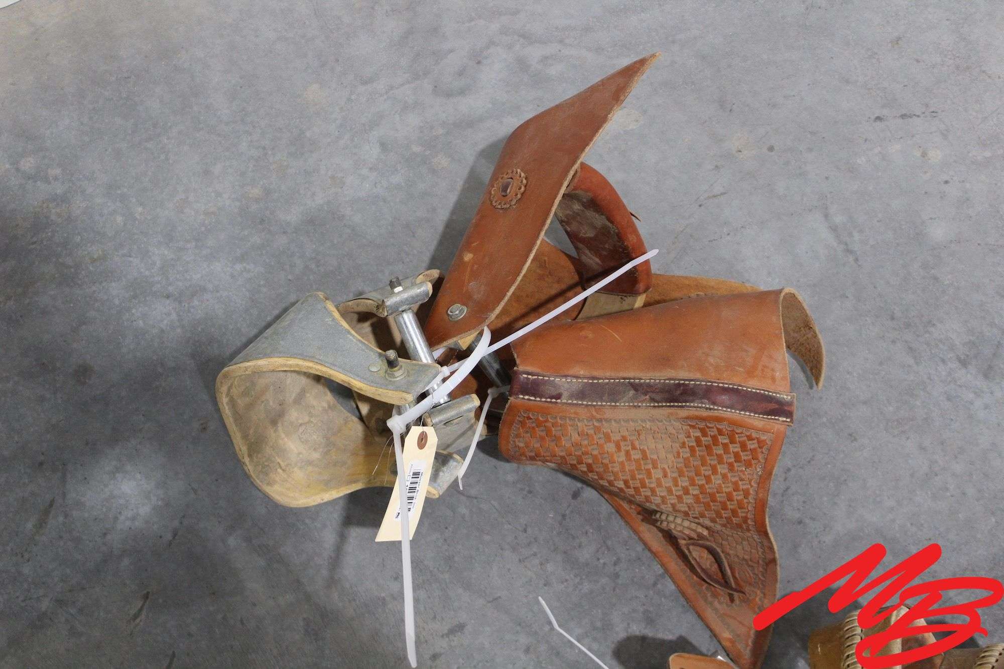 (2) Sets of Stirrups