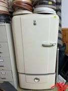 Supreme Vintage Refrigerator