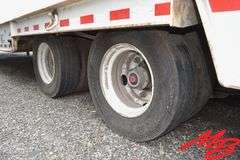 2006  Load King  HFT70 Implement  Trailer  48' + 3.6' hydraulic folding tail x 102"