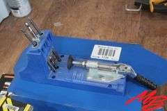 Kreg Pocket Hole Jig 1"-1 1/4", Screws & Extra Bits