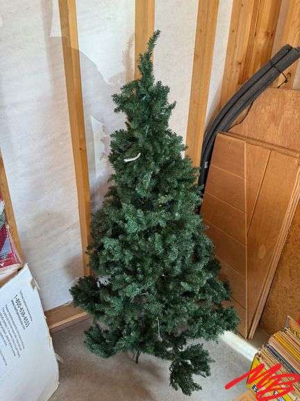 Christmas Trees (3), Lights