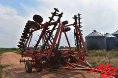 Allis Chalmers  Tandem  Disk  30'